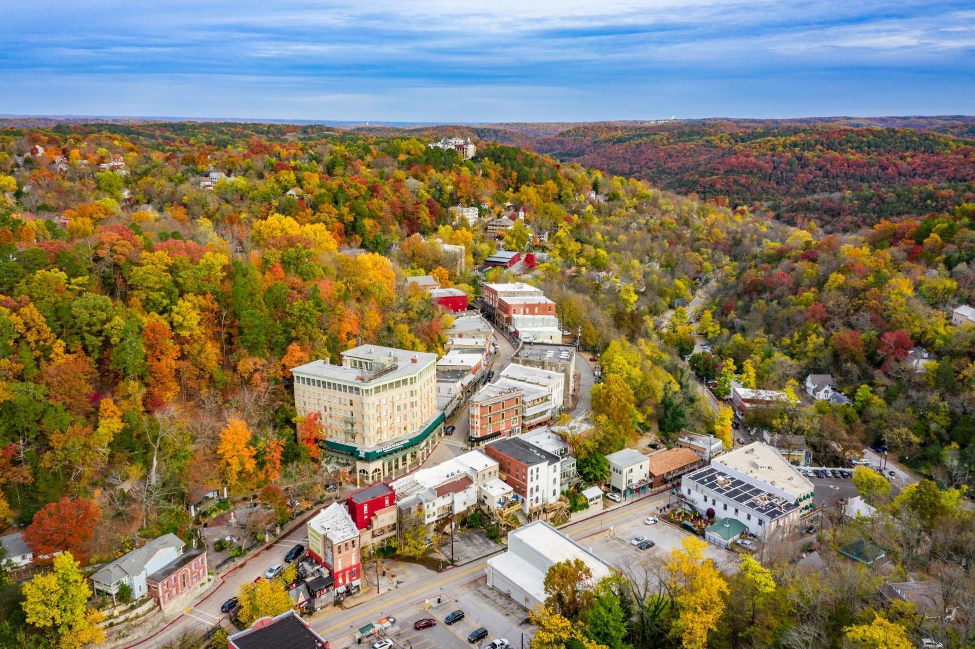 1905 Basin Park Hotel Eureka Springs Buitenkant foto